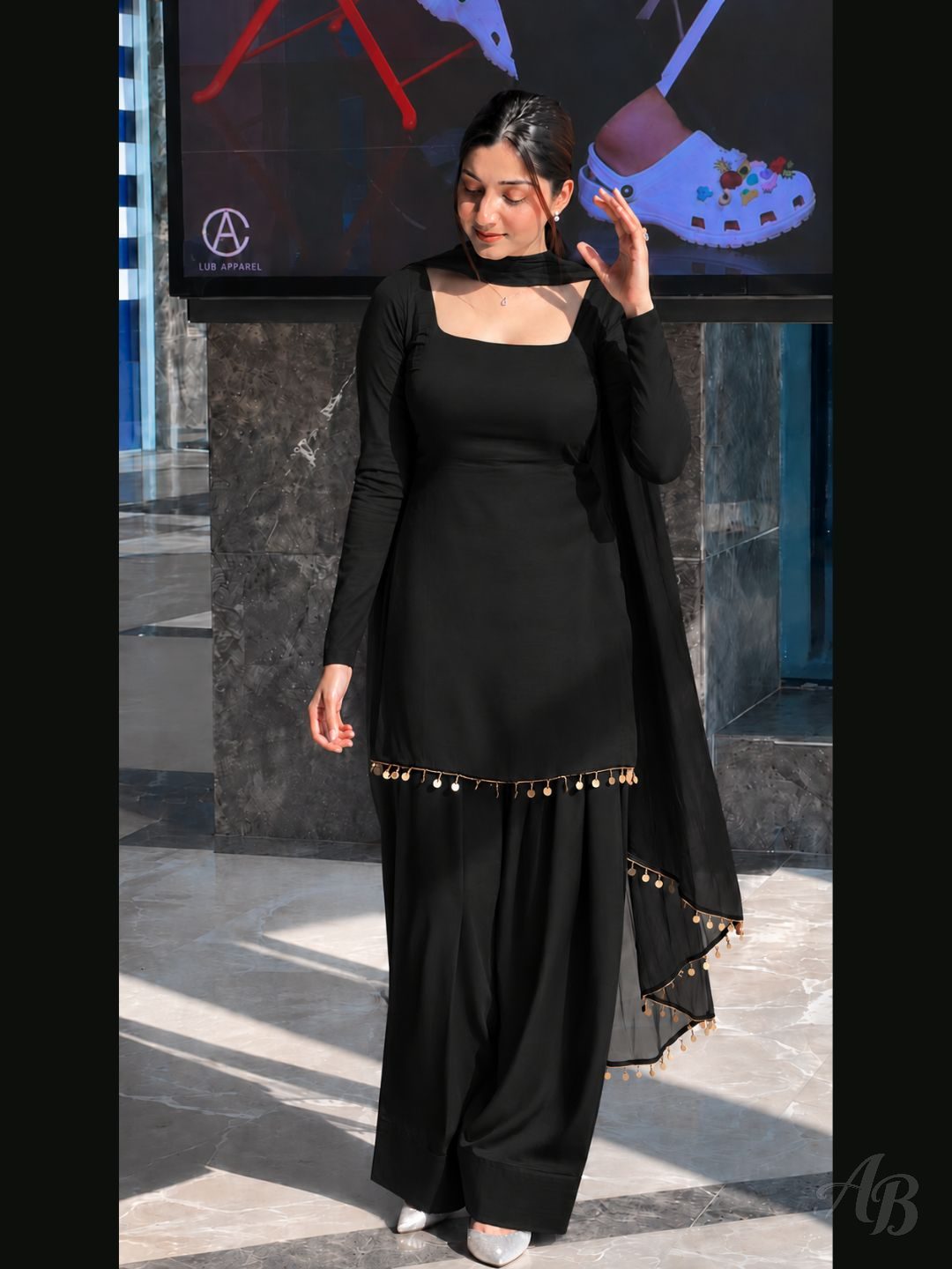 Adaa Bazaar Women's Sikka Lace Full Sleeve Kurta Set With Farshi Salwar For Festive and Wedding